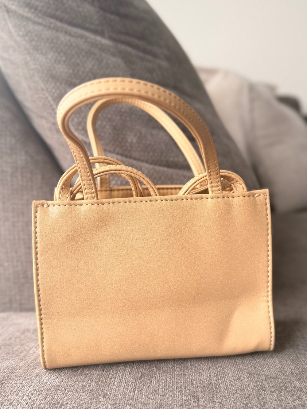 Telfar Small Cream Shopping Bag - Picture 2 of 4